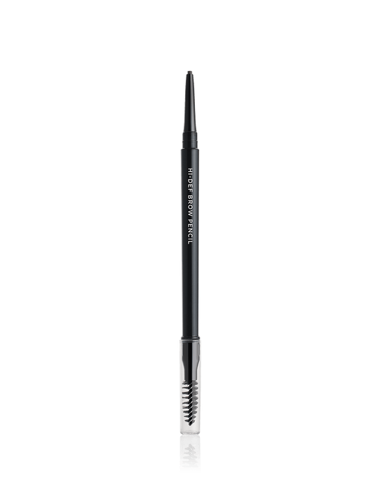 Schwarzer RevitaLash® Cosmetics Hi-Def Brow Pencil in Cool Brown mit Stift und Spiralbürste vor einem weißen Hintergrund.