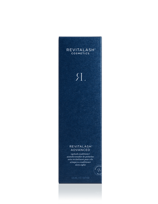 Eine blaue Box RevitaLash® Advanced Eyelash Conditioner von RevitaLash® Cosmetics in der 3.5 ml Version.