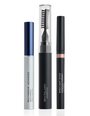 Drei RevitaLash® Cosmetics Produkte aus der Spotlight on Brows RevitaBrow® Advanced Spring Collection 2026 - Brauenserum, Brauengel mit Pinsel und ein Highlighter-Stift - stehen aufrecht.